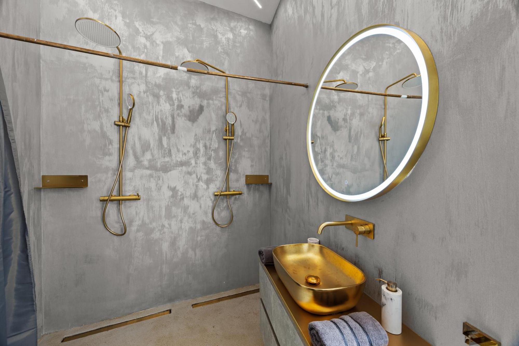 Muenz Luxurious Apartment Pula