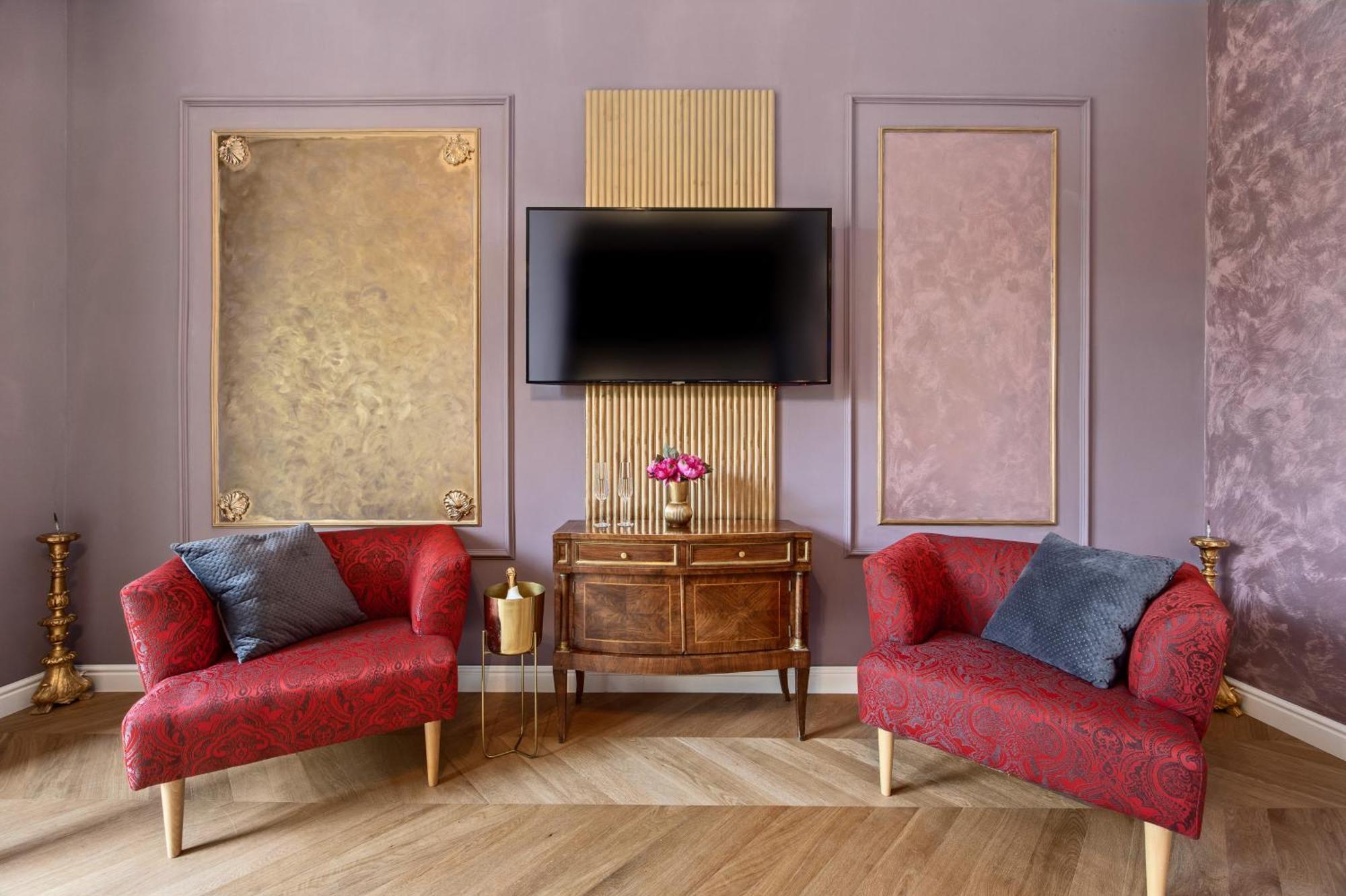 Muenz Luxurious Apartment *